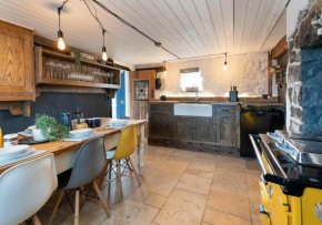 Hideaway Tyn Llan